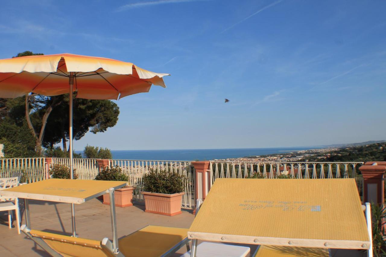 Il Parco Sul Mare Resort & Spa Tortoreto Eksteriør bilde